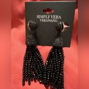 Black new earrings never worn